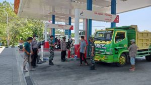 Harga BBM Naik , Warga Lamongan Tidak Panik dan Ditanggapi Biasa Saja