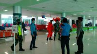 Personel Kodim 1016/Palangka Raya Laksanakan Pengamanan di Posko Terpadu Nataru Bandara Tjilik Riwut