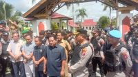 Masyarkat gunung mas demo tuntut janji bupati Dan pemilik perusahan