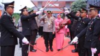 Polres Gresik Gelar Farewell And Welcome Parade Sambut Kapolres Gresik