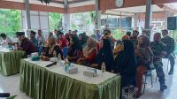 Jumat Curhat Polres Lamongan, Emak – Emak Warga Sidorejo Resah Keberadaan Warkop Remang – Remang yang Perbatasan dengan Desanya