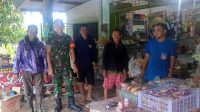 Komsos di Desa Telak, Babinsa Koramil 431-01/Jebus Himbau Warga Agar Waspada Cuaca Ekstrem