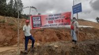 Lingkungan Tercemar Dan Lahan Dirusak Warga Kampung Dingin Tutup Perusahaan Batu Bara PT. EBH