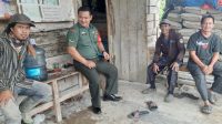 Komsos di Desa Binaan, Babinsa Update Perkembangan Pembangunan Masjid Baitul Istiqmar Dusun Buyan