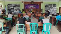 Kapolsek Bluluk Melaksanakan Jum’at Curhat untuk Menampung Keluhan dan Aspirasi Masyarakat