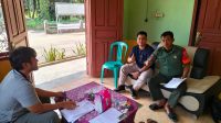 Komsos Babinsa 431-03/Kelapa Bersama BPN Bangka Barat di Desa Beruas, Sampaikan Cara Pembuatan Sertifikat Surat Tanah