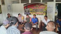 Polsek Kapuas Hulu Melaksanakan Kegiatan Jumat Berkah