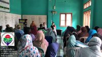Babinsa Koramil 431-02/Mentok Hadiri Rapat Sosialisasi Penerima BLT di Desa Terak