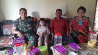 Jalin silahturahmi, Babinsa Koramil 431-02/Mentok melaksanakan Komsos di desa binaan