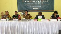 Babinsa Koramil Pahandut Hadiri Rapat Forum Konsultasi Publik