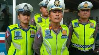 Satlantas Polres Bangka Barat Laksanakan Penilangan Manual dan Himbauan Kepada Masyarakat