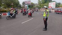 Wujudkan Kamseltibcar Lalu Lintas, Satlantas Polresta Palangka Raya Atur Arus Lalin di Pagi Hari