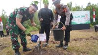 Untuk Lestarikan Alam, Danrem 102/Pjg Laksanakan Penanaman Bibit Pohon