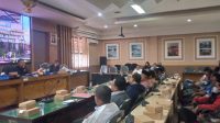 Warga Desa Taji Audensi Dengan Komisi A DPRD Lamongan