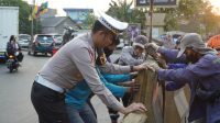 Satlantas Polres Gresik Rekayasa Simpang Empat Bunder Untuk Keselamatan Warga