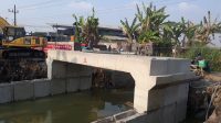 Proyek Pembangunan Jembatan Bringkang di Kabupaten Gresik Tabrak Undang Undang dan Perpres