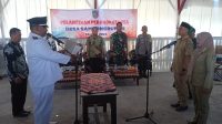 Dihadapan Camat Kepala Desa Sambongdukuh Resmi Melantik Dua Perangkat Desa Terpilih