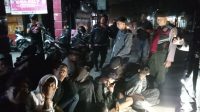 Patroli Rutin Dini Hari, Temukan Sekelompok ABG Asal Blitar Bawa Sajam di Jalan Semeru