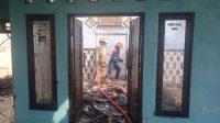 Si Jabo Merah Melahap Tiga Rumah Sekaligus di Janti ,Jogoroto ,Jombang