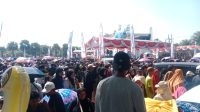Jalan Sehat Di Alun- alun Kabupaten Jombang , Melu Abah Warsubi Wae , Berlangsung Semarak