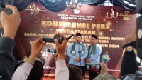 Pasangan Warsa Menuju Ke KPU Untuk Medaftar Sebagai Bupati dan wakil Bupati Jombang periode 2024/2029
