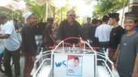 Keluarga Besar H Warsubi SH Msi Gelar Jum’at Berkah Bagikan Beras Untuk Abang Tukang Becak
