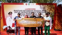 Lounching BKK, Mas Dhito Berpesan Pentingnya Transparansi dalam Penggunaan Dana