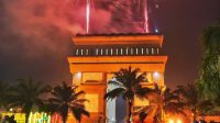 Malam Pergantian Tahun dari 2024 ke 2025, Pemkab Kediri Menggelar Pesta Kembang Api di Kawasan Wisata SLG