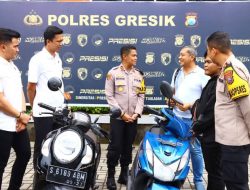 Rasa Syukur Warga usai Kapolres Gresik Kembalikan Motor Curian Kepada Pemilik Kendaraan
