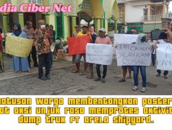 Aktivitas Dump Truk Mengancam Keselamatan Anak-Anak, Ratusan Warga Demo di PT Orela Shipyard