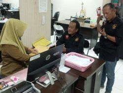 Akitivis Protes Hasil Sidang Etik Dugaan Skandal VCS Oknum Anggota DPRD Lamongan, Tantang Bawa Bukti Kuat