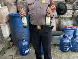 Polres Gresik Berantas Peredaran Miras, Sejumlah Pelaku Diamankan