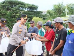Indahnya Bulan Suci Ramadhan, Kapolres Kediri Kota Berbagi di TPA Pojok