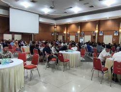 Jelang Idul Fitri 2025, Kominfo Jombang Ngopi Bareng Bersama Ratusan Media Cetak dan Online