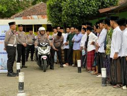 Bertajuk Coaching Clinic, Satlantas Polres Kediri Sasar Ponpes Attahdizb