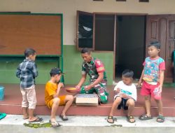 Tawa Kecil di Tengah Seragam Loreng: Kisah Hangat dari Sebuah Pengabdian