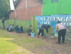 Sentuhan Ramadan di Desa Gadungan: Satgas TMMD Bersihkan Sekolah dan Masjid, Warga Sambut dengan Haru