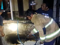 Rumah Warga Kediri Terbakar Diduga Ulah Penghuni Mabuk, Warga Sempat Jebol Pintu