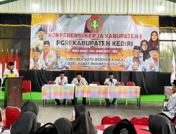 Konferensi Kerja I PGRI Kabupaten Kediri Bahas Program Strategis, Kepala Dinas Pendidikan Tekankan Peran Guru