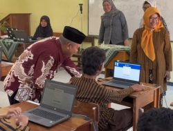 Kadisdik Kediri Tinjau Geladi Bersih TKA, 31 Ribu Siswa Siap Ikuti Tes Penentu Masa Depan