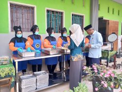 SPPG di Kabupaten Malang uji coba inovasi Program Makan Bergizi Gratis dengan konsep prasmanan di MTs Al Hidayah Sukonolo Bululawang