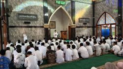 Jelang Pelepasan Siswa, SMPN 1 Wates Kediri Gelar Doa Bersama Penuh Haru dan Khidmat