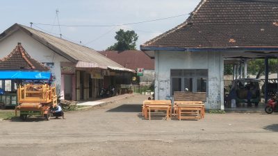 Diduga Marak Dijual Terang-terangan, Peredaran Miras di Sambi Tuai Kecaman, Satpol PP Kabupaten Kediri Janji Turun Tangan