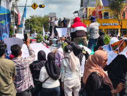 Petani dan Peternak Lamongan Serentak Dukung Program MBG, SPPG Haji Shandi Dinilai Dongkrak Ekonomi Rakyat