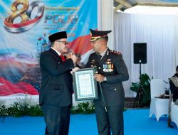 Mas Dhito Raih Penghargaan Hari Bhayangkara ke-80, Tegaskan Sinergi Pemkab-Polri Jadi Benteng Stabilitas Kediri