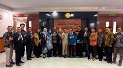 Pimpinan Jack Law Office & Associates Dan Ketua SJN Jombang Sampaikan Selamat Serta Menyertai Perjuangan Pamungkas Disertasi Dan Promosi Doktor TA Bupati Jombang Bid. Percepatan Pembangunan