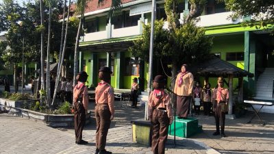 Semangat Pramuka Membara, SMPN 2 Ngadiluwih Teguhkan Karakter Generasi Muda