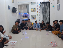 Wujudkan Perayaan Kemerdekaan yang Aman, Meriah, dan Penuh Kebersamaan, Mas Bhabin Sidomukti Dampingi Karang Taruna Arsiba Matangkan Persiapan HUT Ke-81 Republik Indonesia