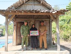 Air Mata Rohmiati Tumpah, Dandim Kediri Hadirkan Rumah Layak Huni di Hari Jadi TNI