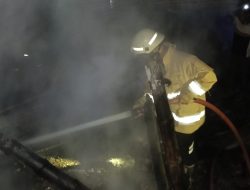 Kandang Sapi Bekas di Papar Terbakar Dini Hari, Kerugian Rp15 Juta
